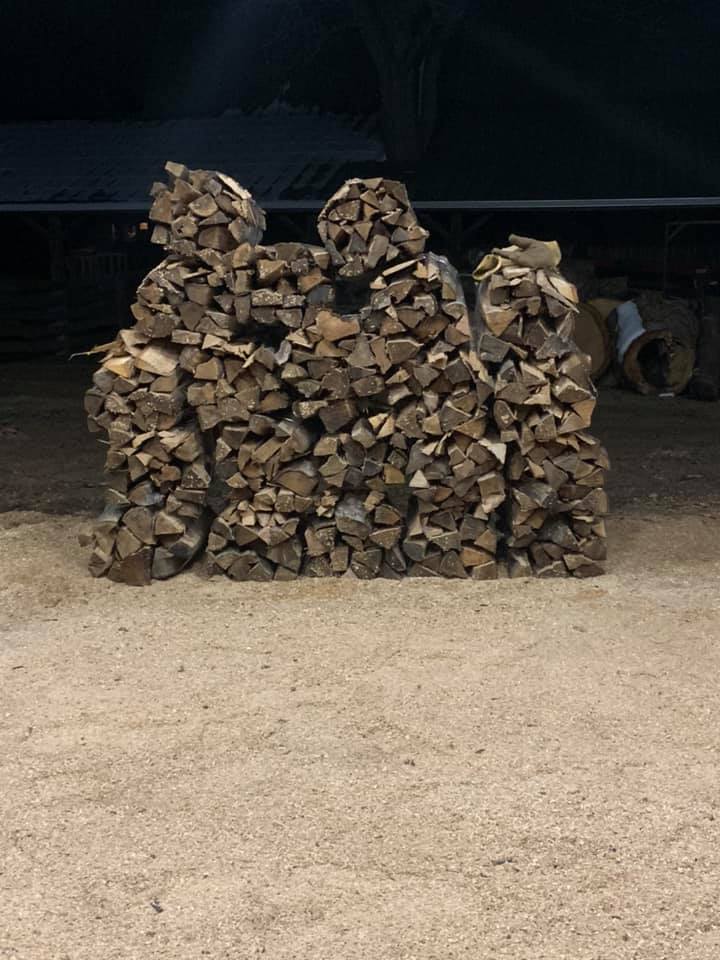 A speciality product we offer is firewood bundles. We offer them at our road side stand. Bundles are also avaliable for bulk purchase as well.